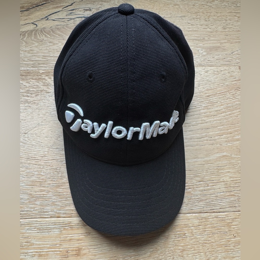 TaylorMade Black baseball golf hat New price firm!